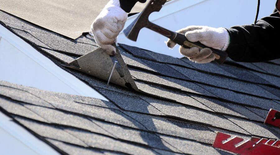 Professional metal roof installation in Mount Vernon, IA
